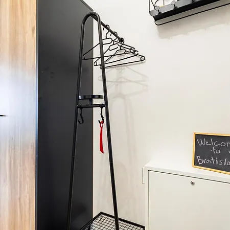 Apartmán Jungle - Balcony & Easy Center Access