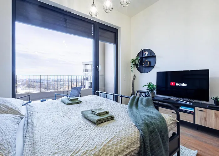 Apartman Jungle - Balcony & Easy Center Access