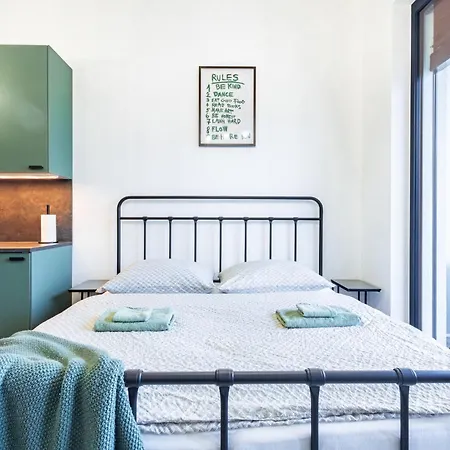 Jungle - Balcony & Easy Center Access * Bratislava